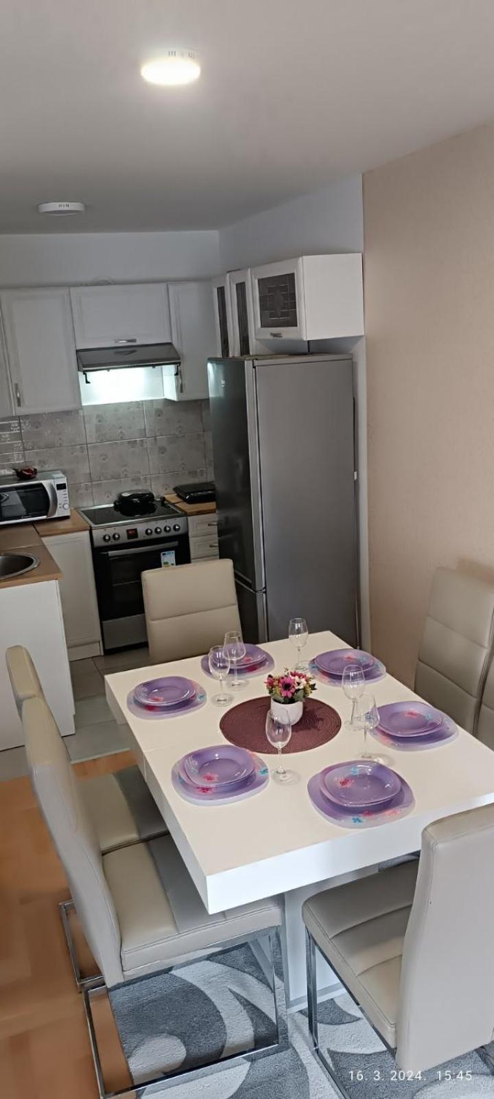 Apartman Lara Pirot Dış mekan fotoğraf